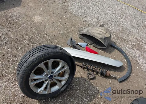 2017 Ford Escape Se z USA, uszkodzony, nr VIN 1FMCU9GD2HUB40131